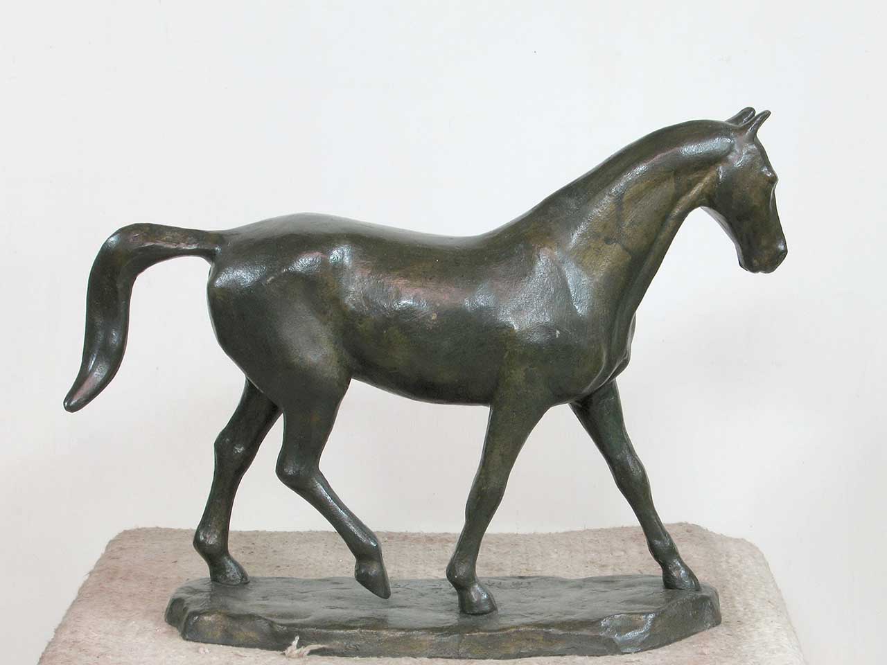 Standing Horse 47x34x14 Copper