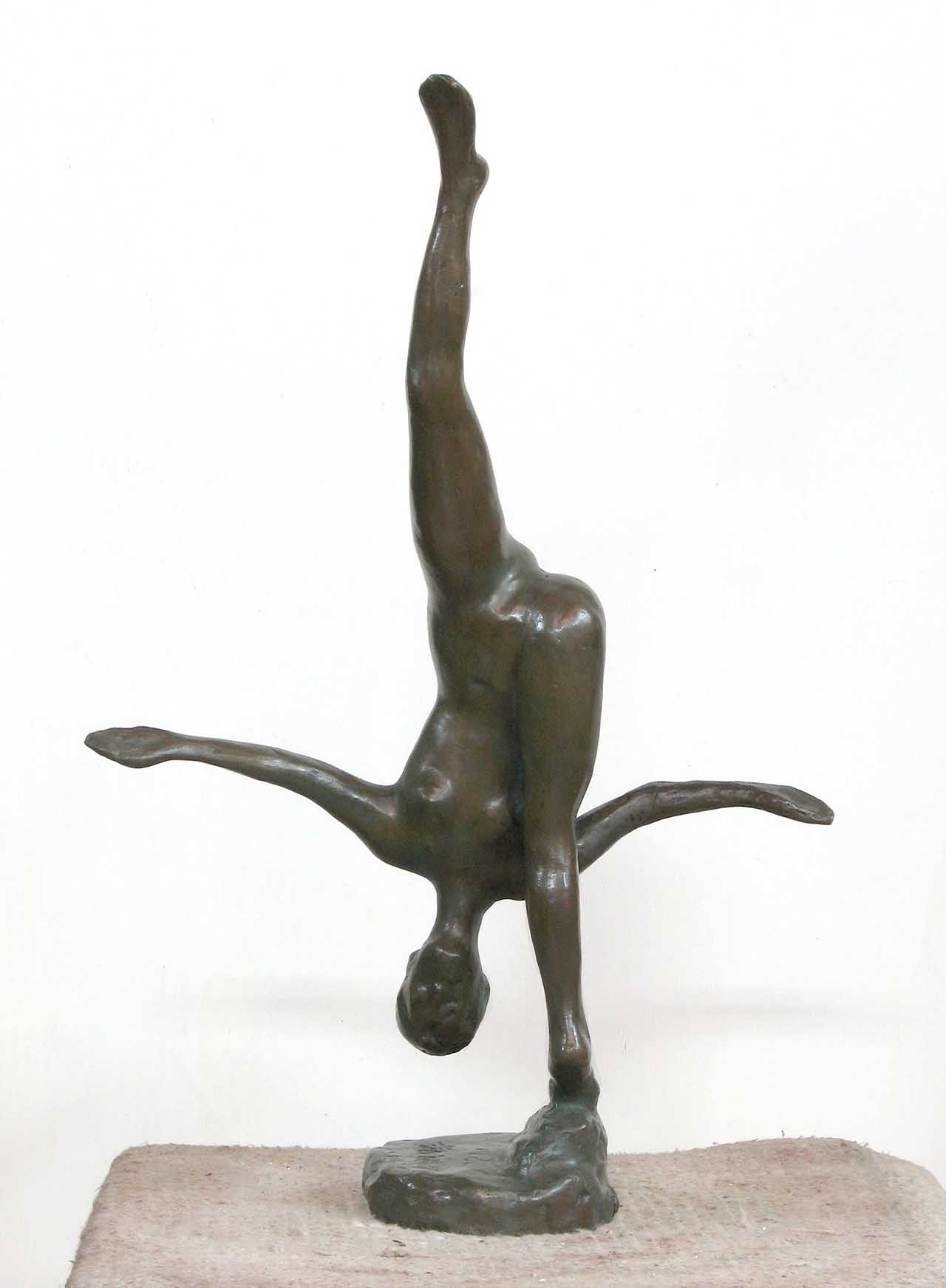 蒲添生 運動系列-3 青銅 57x37x13cm